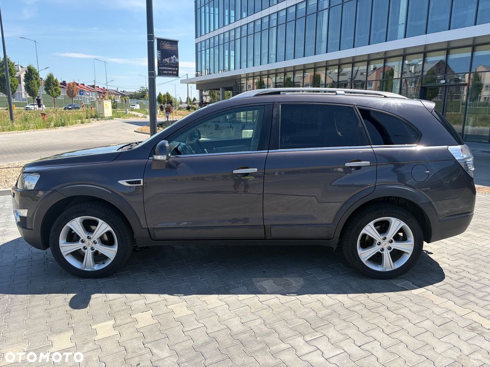 Chevrolet Captiva 2.2 D LTZ - 8