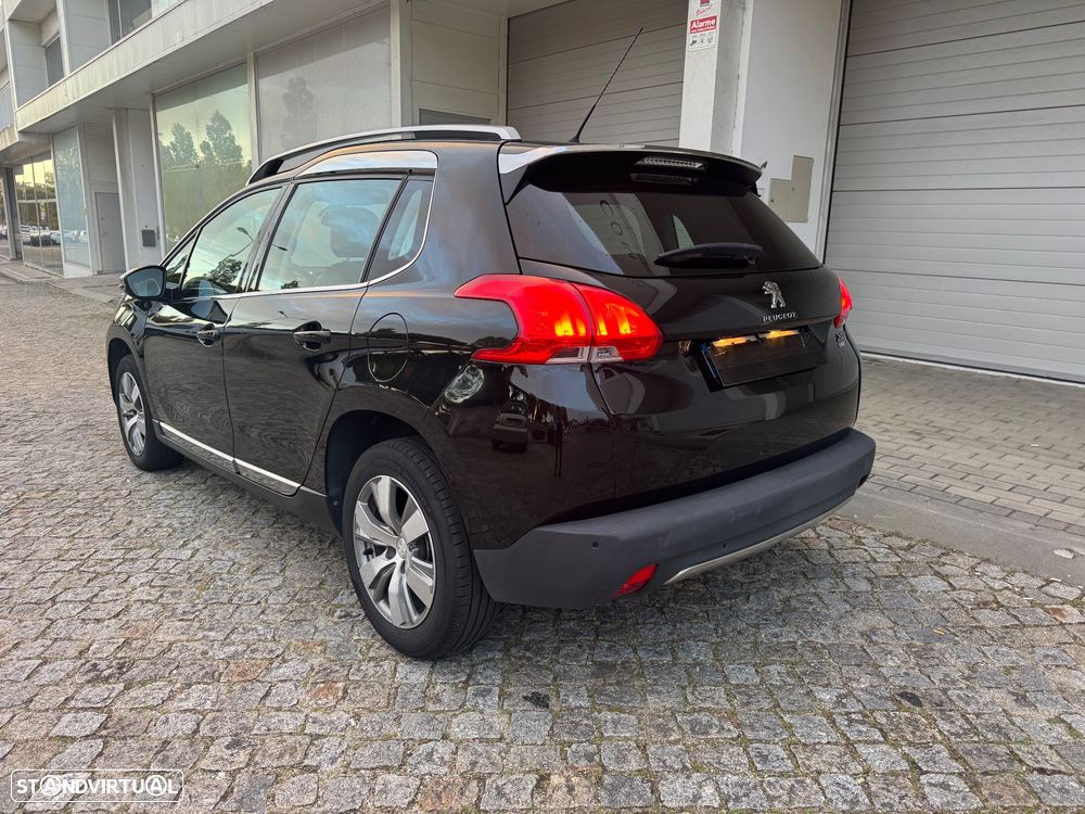 Peugeot 2008 PureTech 110 Stop&Start Allure - 3