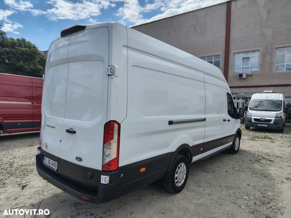 Ford transit - 12