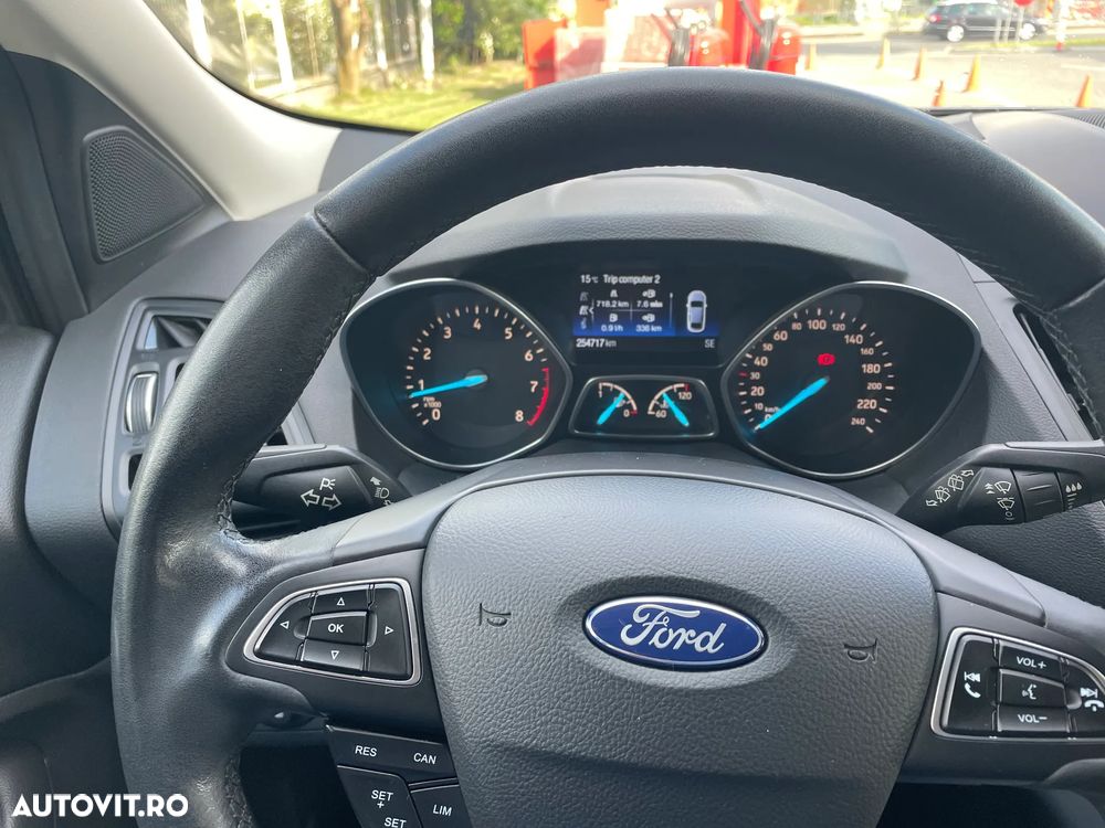 Ford Kuga 1.5 EcoBoost 2WD Trend - 8