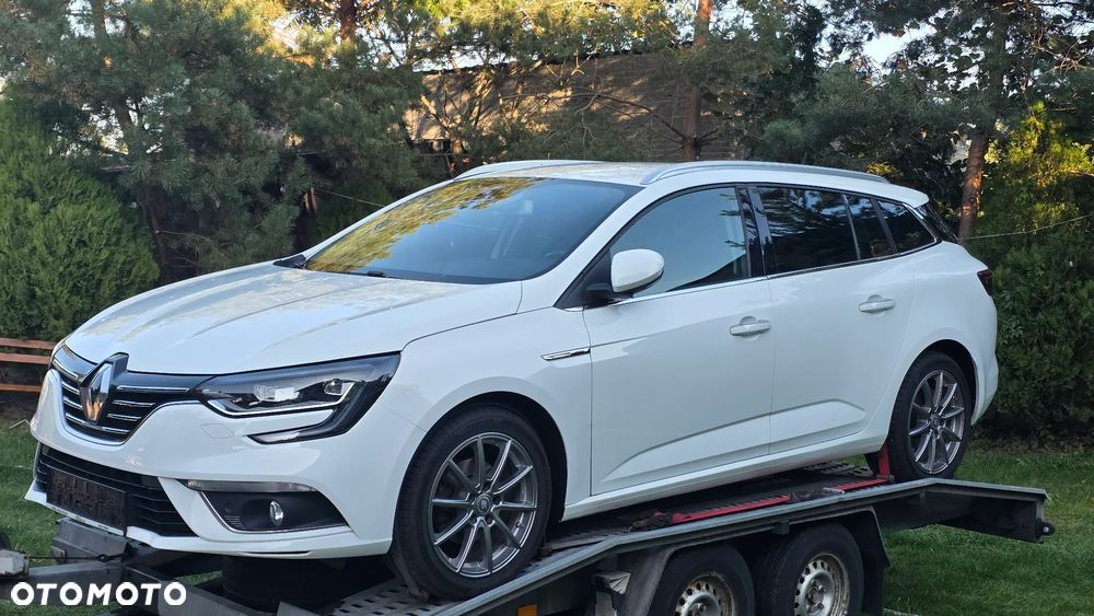 Renault Megane Grandtour ENERGY TCe 130 BOSE EDITION - 2