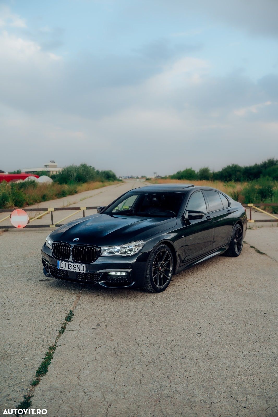 BMW Seria 7 730d - 1