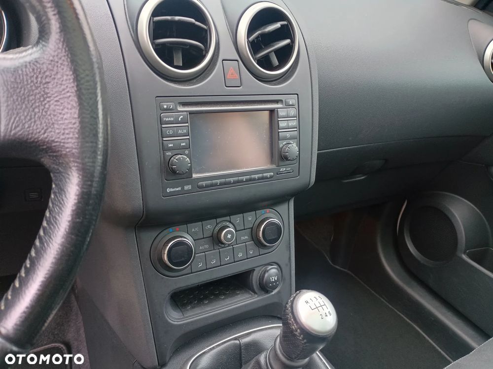Nissan Qashqai 2.0 Acenta - 21