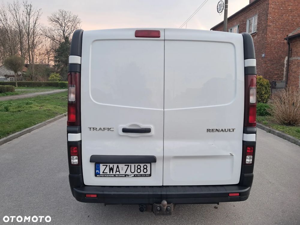 Renault Trafic - 14