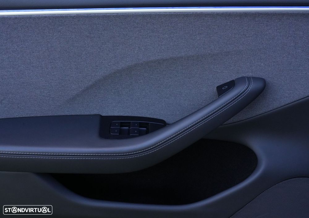 Tesla Model 3 Tração Traseira - 17