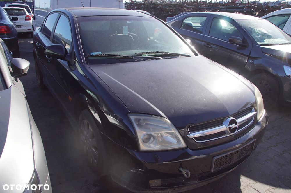 Auto na części - Opel Vectra C 1.6 16V 100 KM Z16XEL M25 2HU 2003R Silnik Skrzynia Zderzak Błotnik Drzwi Szyba Klapa Deska Kokpit Sterownik Moduł Licznik - 6
