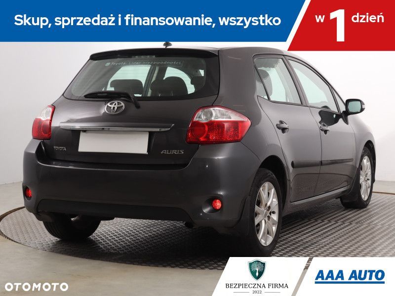 Toyota Auris - 6