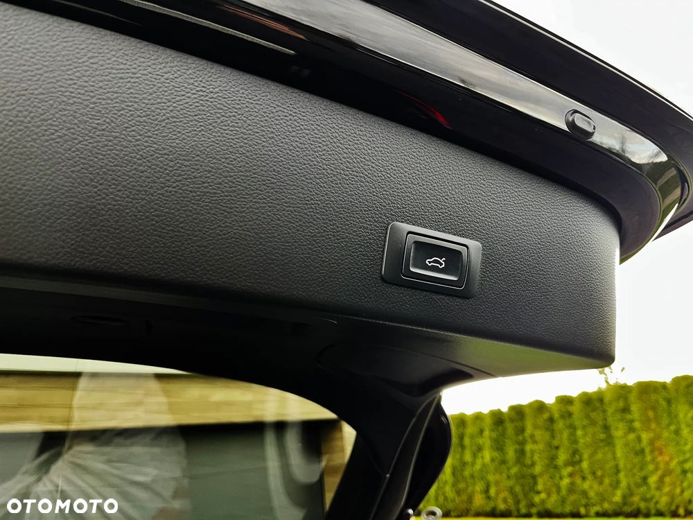 Audi A6 Avant 2.0 TDI ultra S tronic - 20