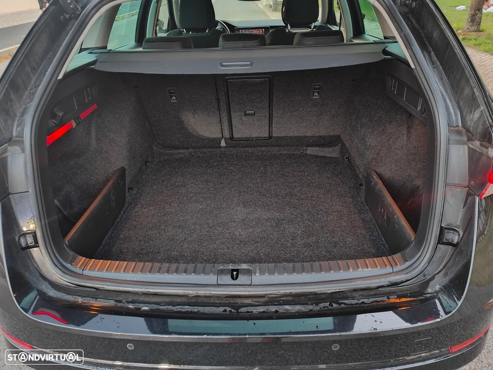 Skoda Octavia Break 2.0 TDI Style DSG - 22