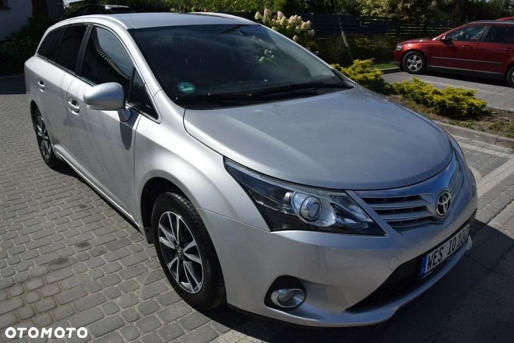 Toyota Avensis 1.8 Prestige - 7