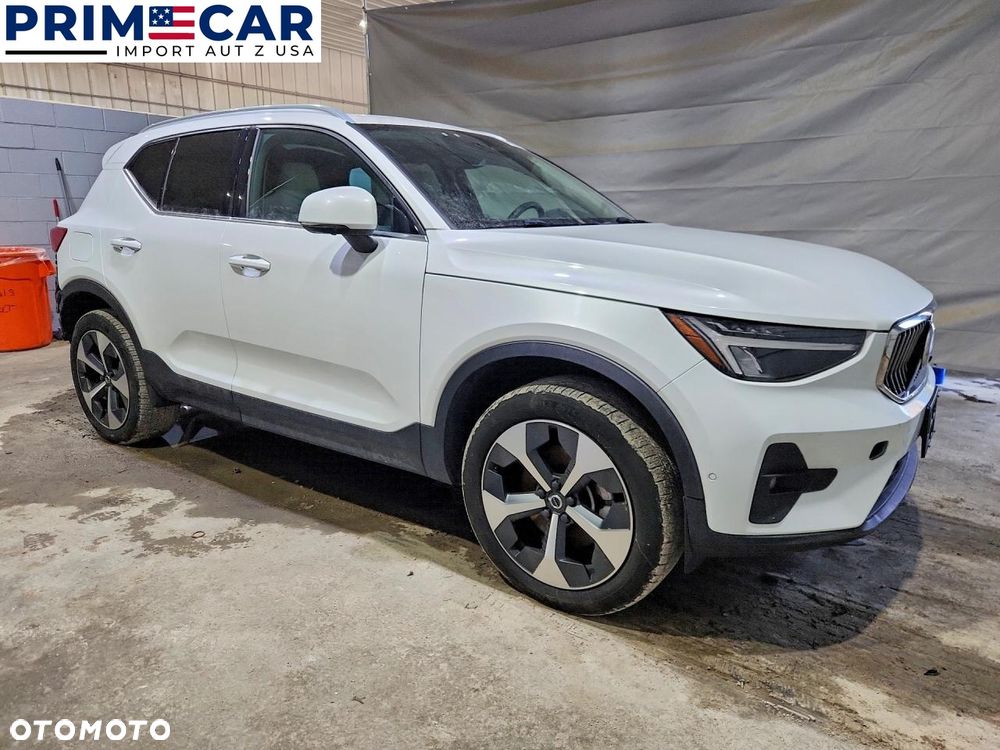 Volvo XC 40 - 1