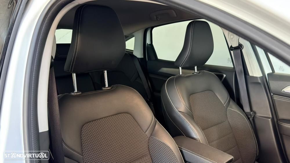 Renault Arkana 1.6 E-Tech Full Hybrid Techno - 21