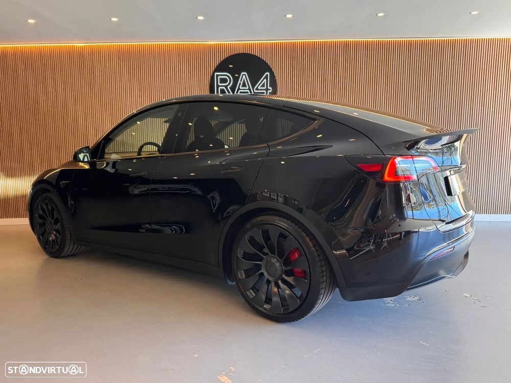 Tesla Model Y Performance Tração Integral - 3