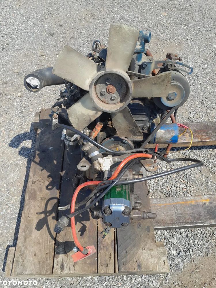Silnik Kubota D722 E, 14,9kW, 2 cylindrowy. - 2