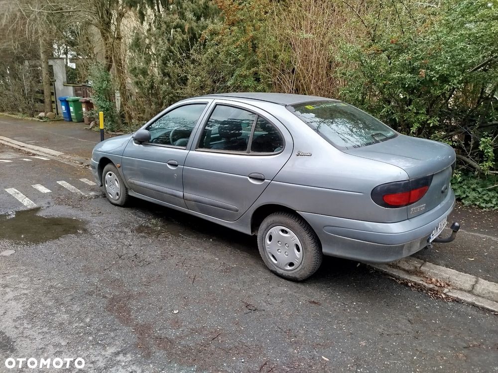 Renault Megane 1.4 RN - 3