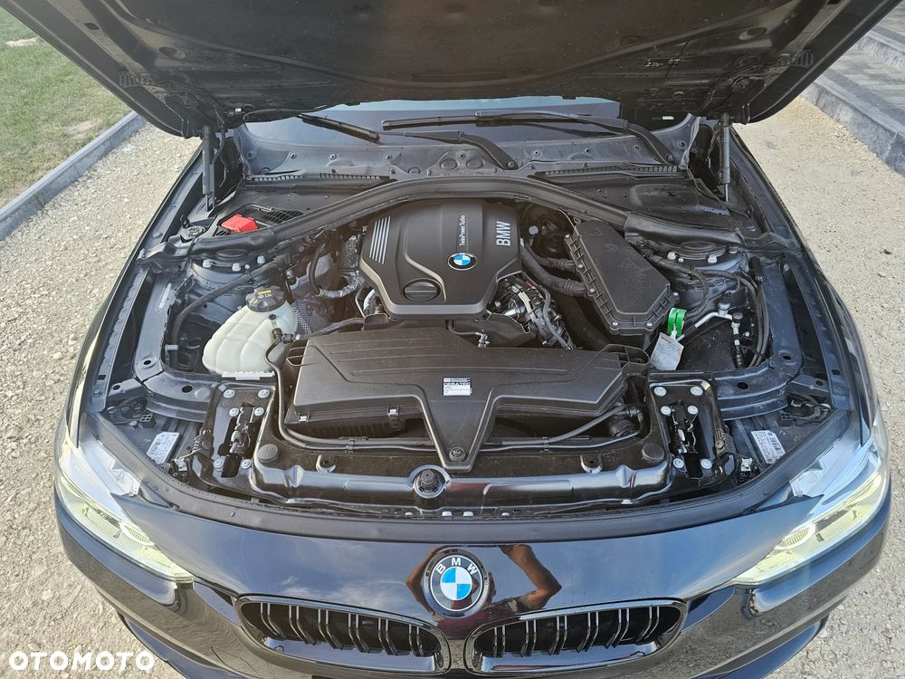 BMW Seria 3 316d - 11