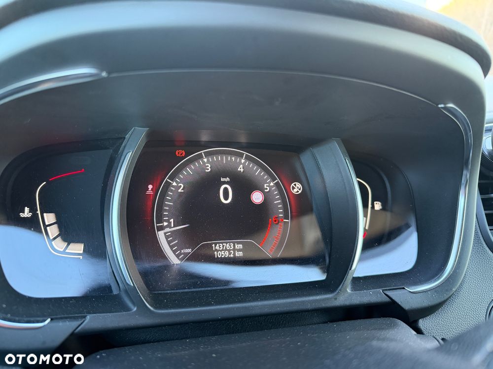 Renault Scenic ENERGY TCe 115 EXPERIENCE - 39