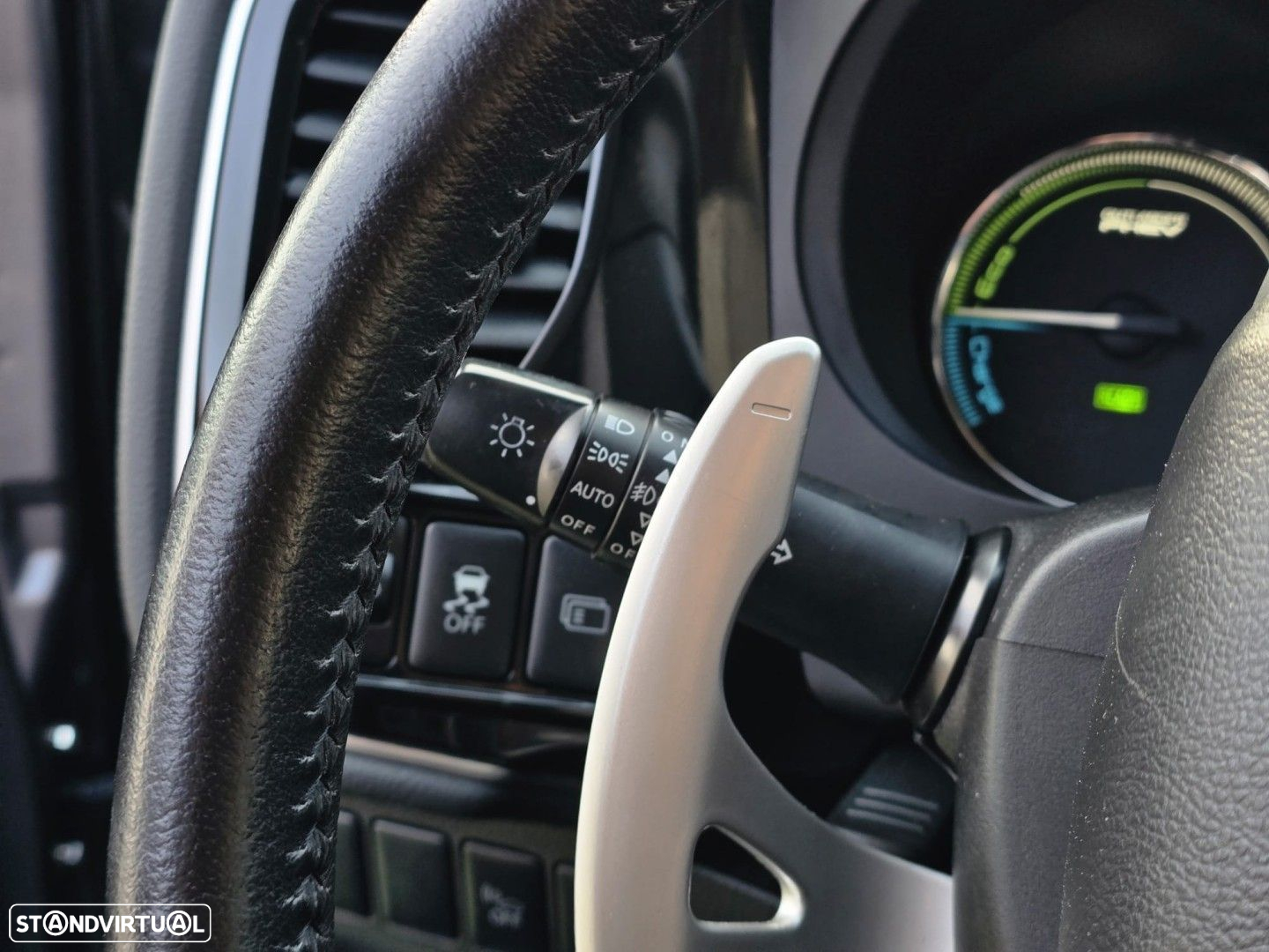 Mitsubishi Outlander 2.0 MIVEC Intense+ - 9
