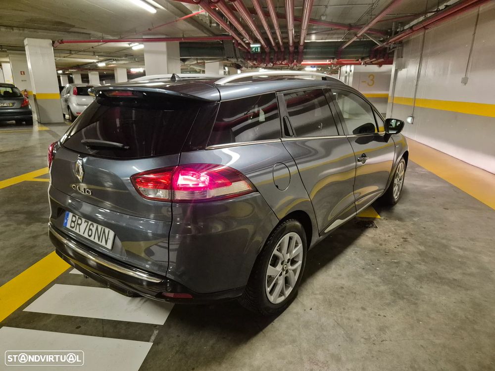 Renault Clio Sport Tourer dCi 90 Limited - 11