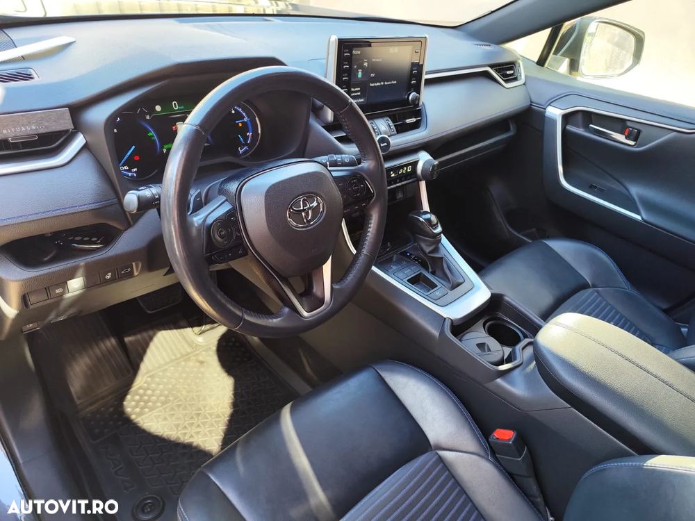Toyota RAV4 2.5 Hybrid VVT-iE 4x2 Dynamic - 2