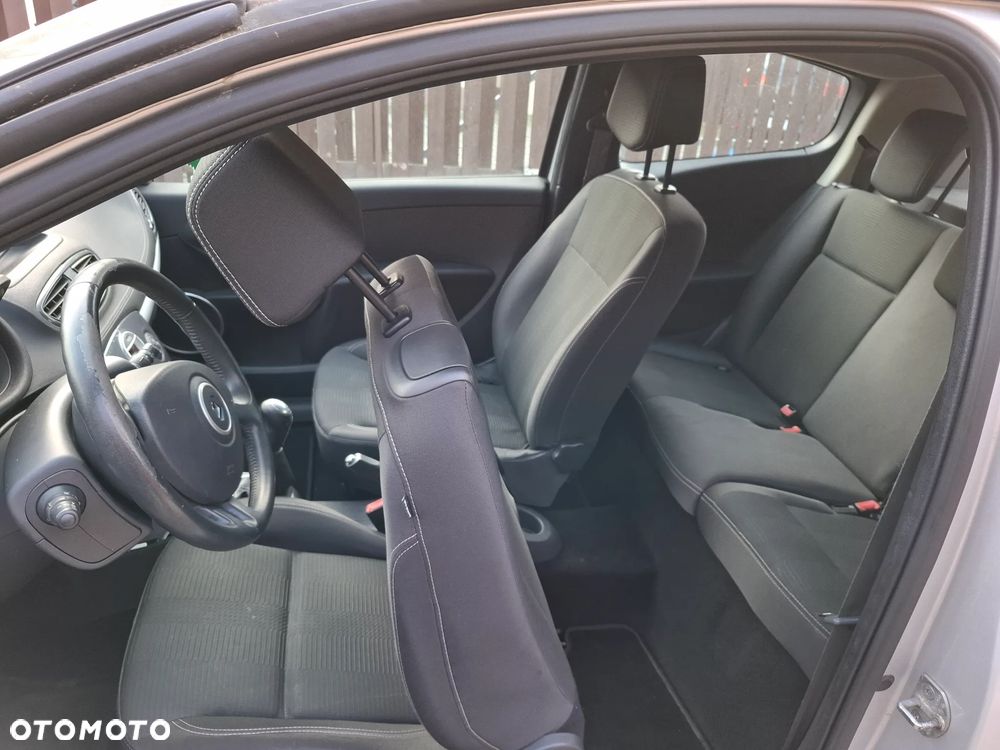 Renault Clio 1.5 dCi Dynamique - 15