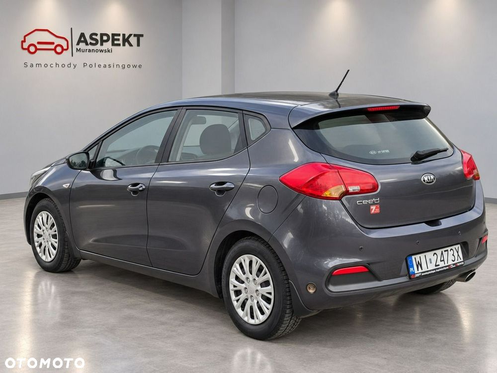 Kia Ceed - 15