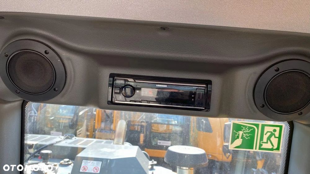 Liebherr A 916 Compact - 11