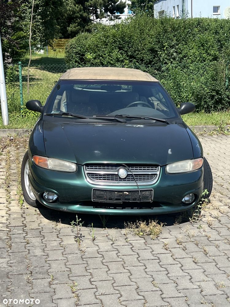 Chrysler Stratus - 1