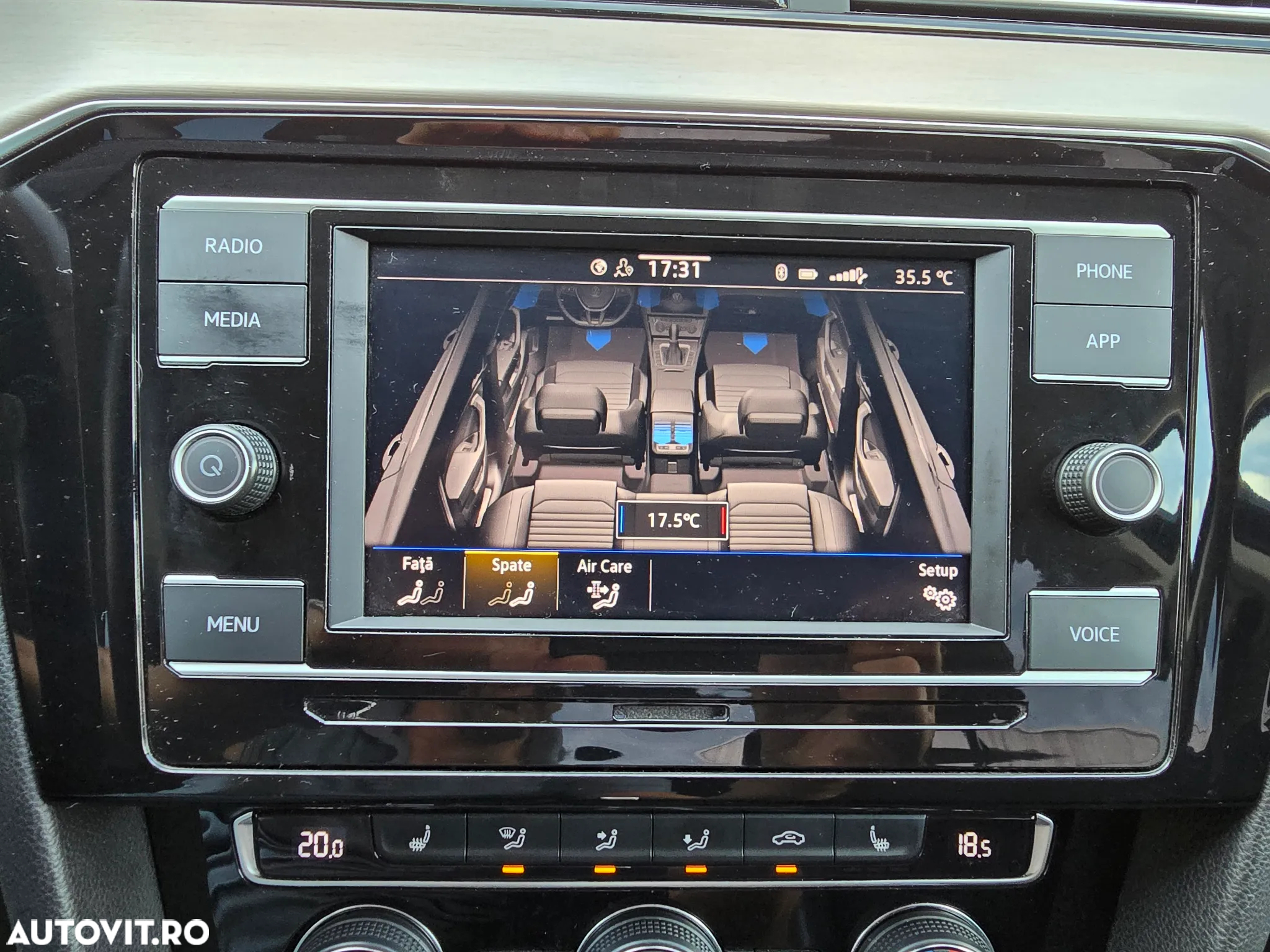 Volkswagen Passat 2.0 TDI DSG Highline - 28