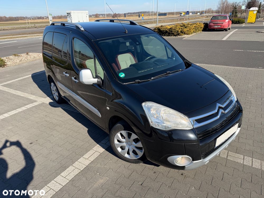 Citroën Berlingo e-HDi 90 FAP EGS6 Start Stop Silver Selection - 35