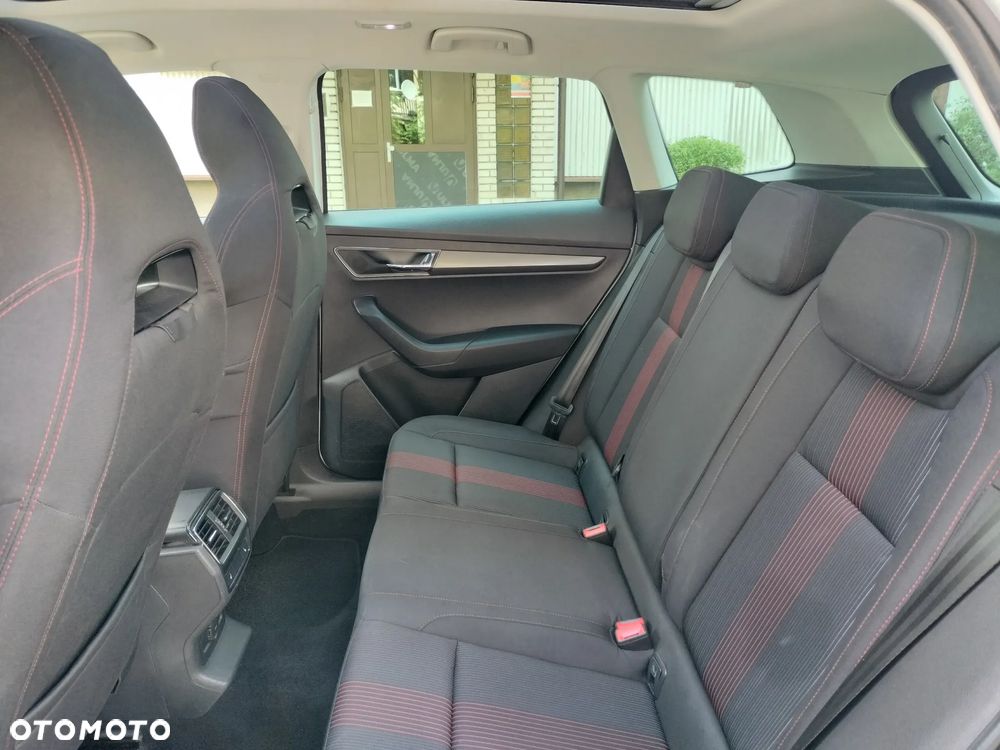Skoda Karoq ver-2-0-tdi-scr-4x4-dsg-style - 16
