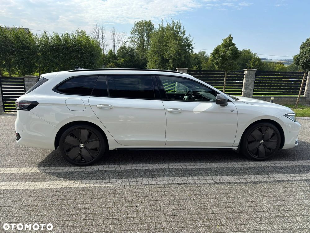 Volkswagen Passat - 29