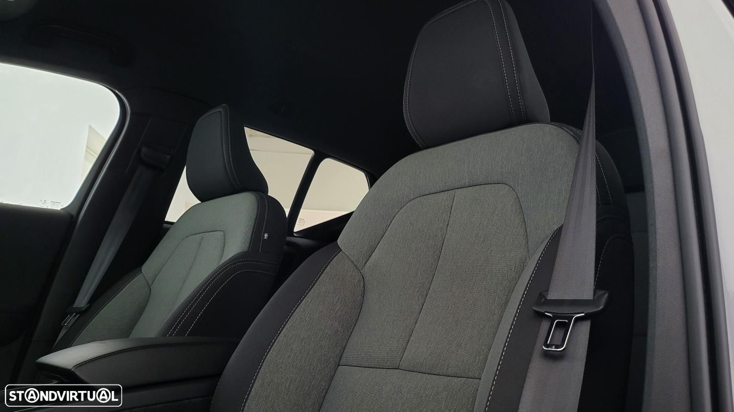 Volvo XC 40 1.5 T5 PHEV R-Design Expression - 24