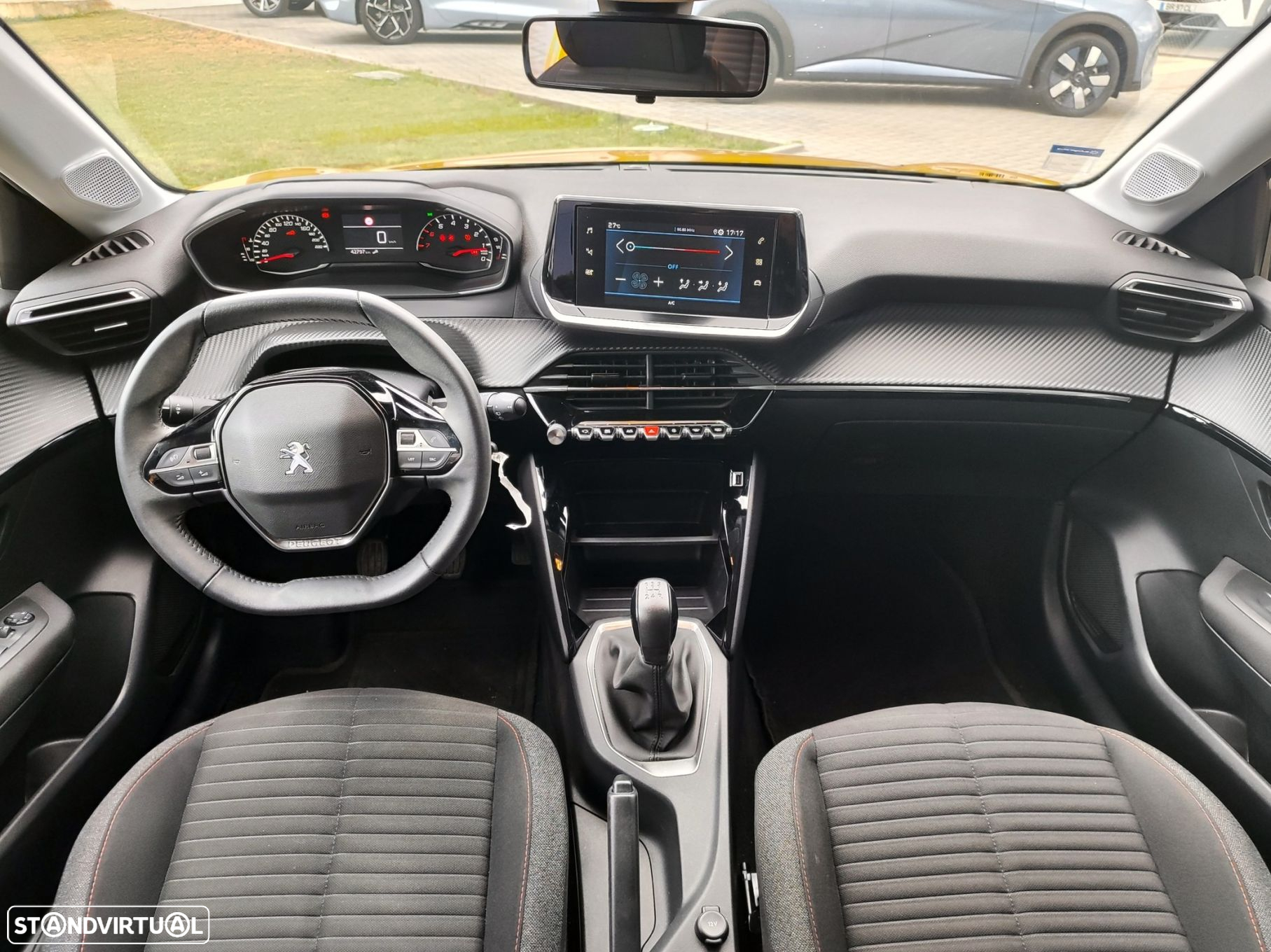 Peugeot 208 1.2 PureTech Active - 15