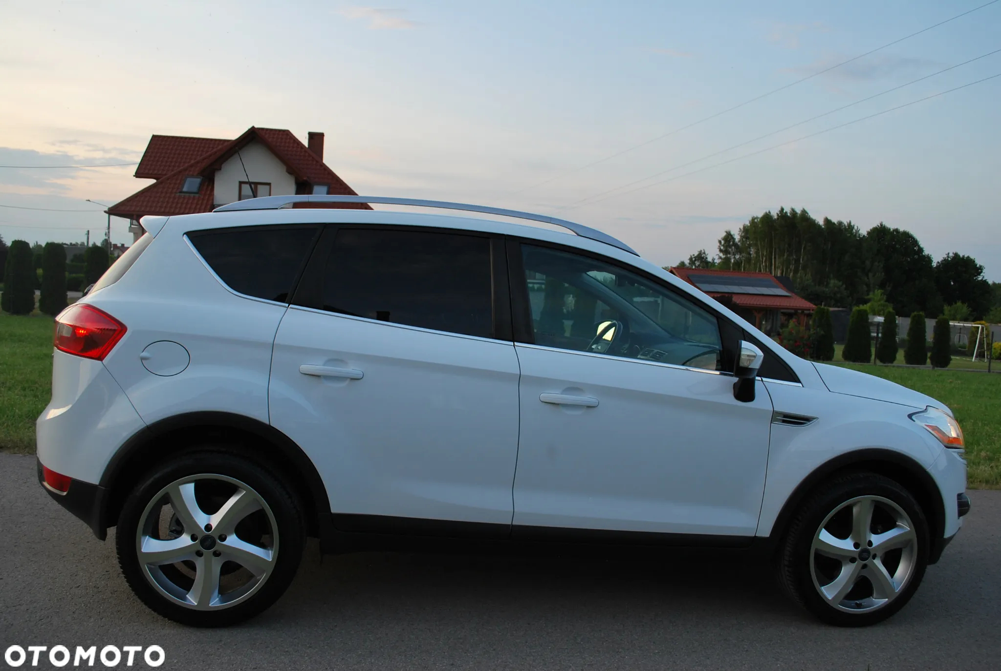 Ford Kuga 2.0 TDCi Titanium S - 24