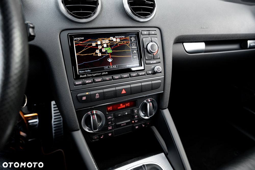 Audi RS3 Sportback - 36