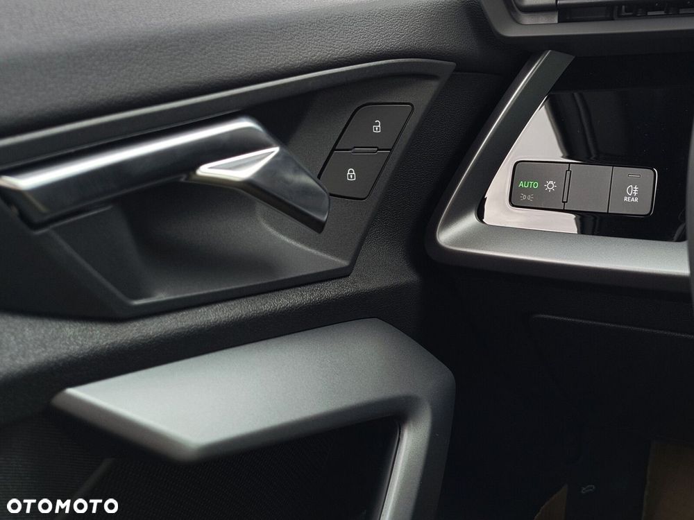 Audi A3 Limousine 30 TFSI - 18