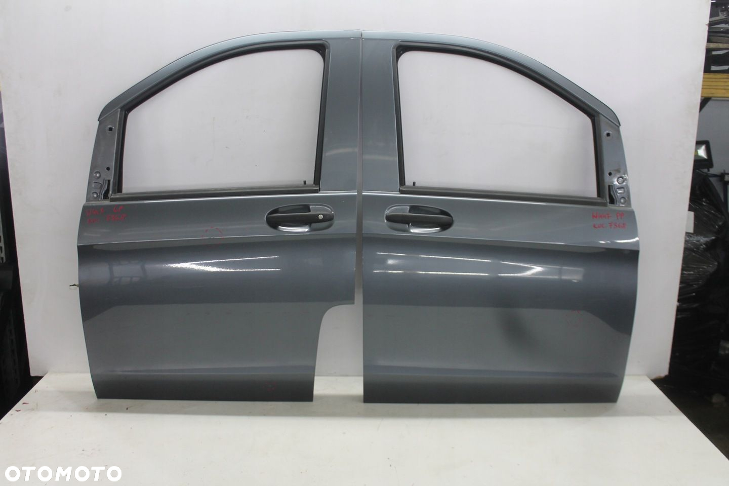 DRZWI LEWY PRZÓD PRZEDNIE MERCEDES VITO W447 KOL. 7368 14- - 4