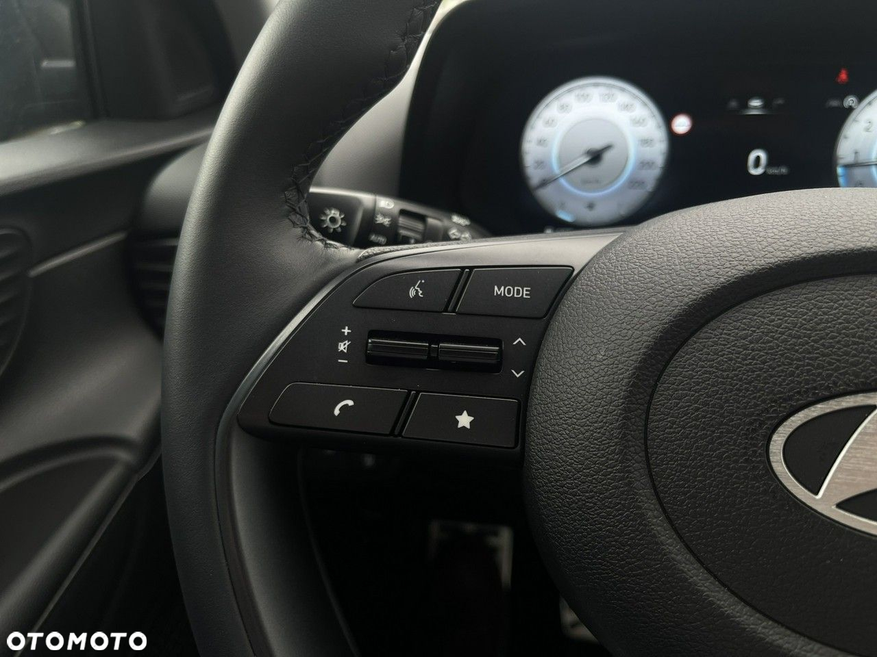 Hyundai Bayon - 12