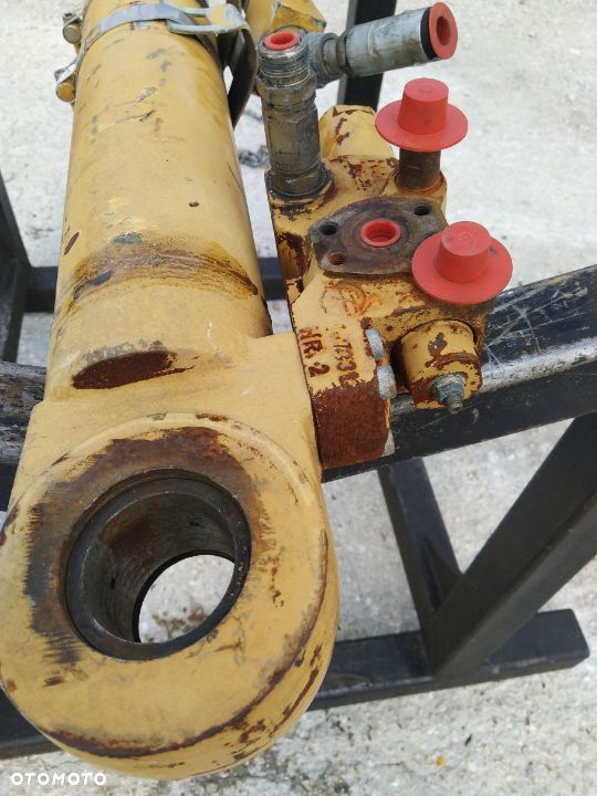 Siłownik Cat Caterpillar 320 315 316 322 323 330 M312 311 312E 318 [D-155 S-60/70 T-70] - 8