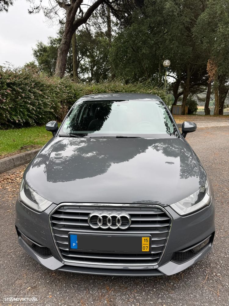 Audi A1 Sportback 1.6 TDI S tronic - 3