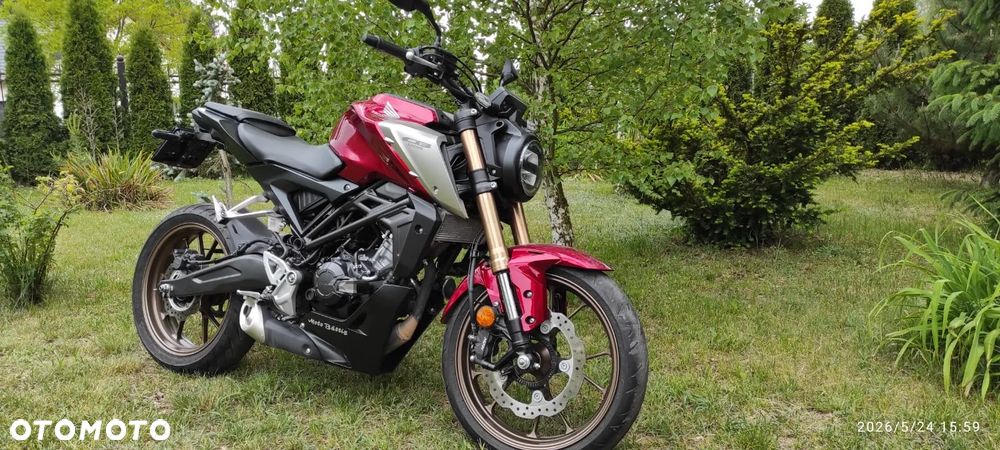 Honda CB - 1