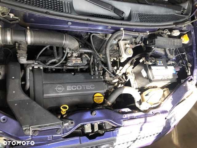 Opel Agila - 8