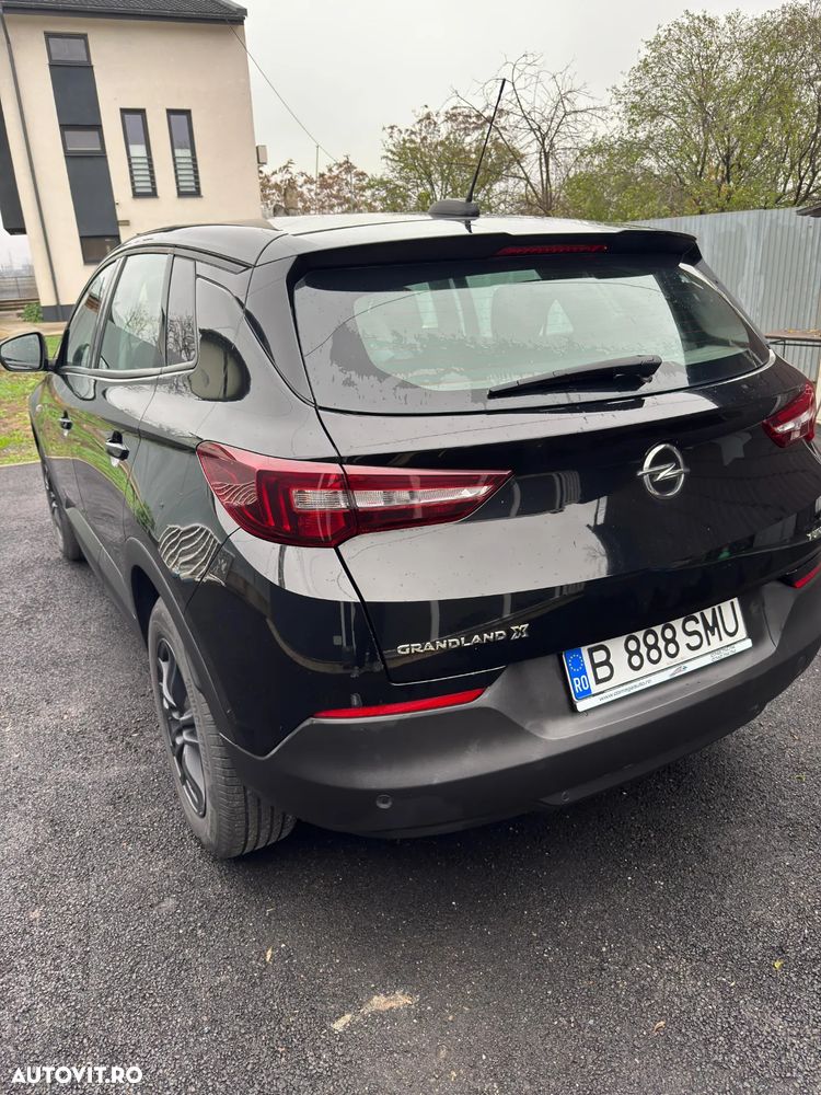 Opel Grandland X 1.6 START/STOP Ultimate - 4