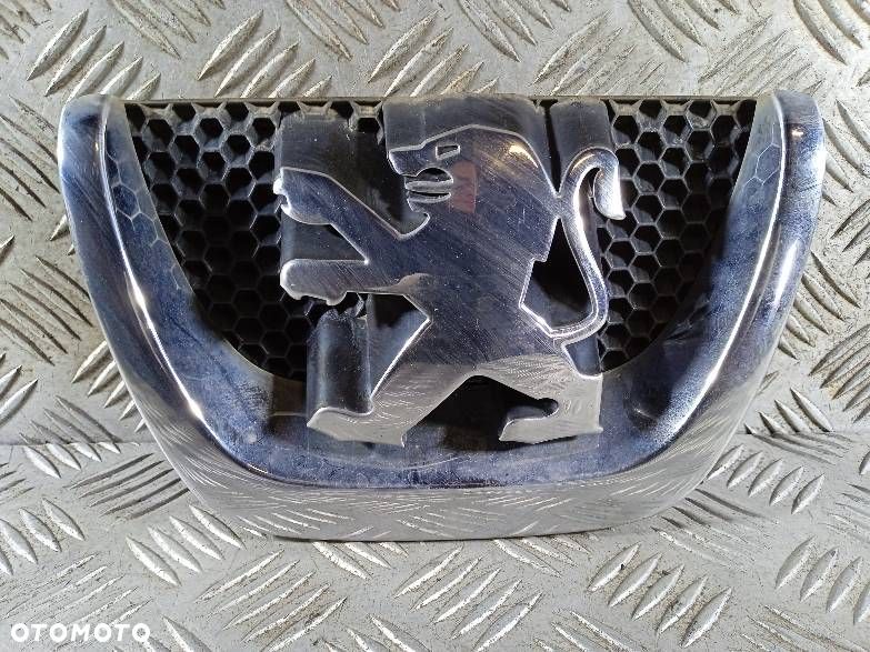 ATRAPA MASKI PEUGEOT 206+ - 1