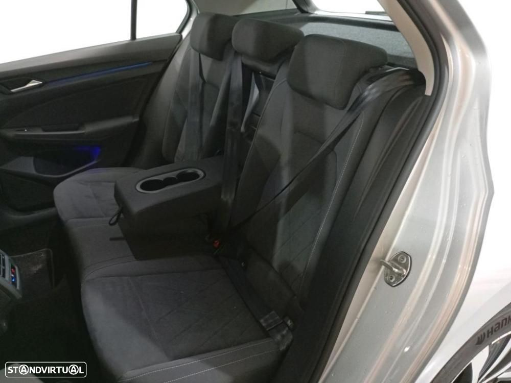 VW Golf 1.4 TSI e-Hybrid DSG - 4