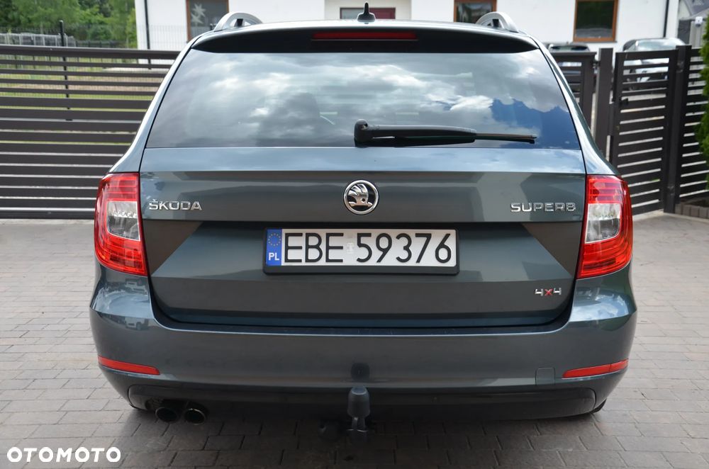 Skoda Superb 2.0 TDI Green tec 4x4 Exclusive - 8
