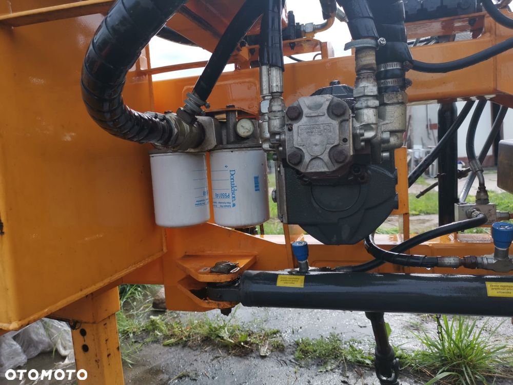 SaMasz kosiarka wysięgnikowa KWT 650 + 3 głowice - 11