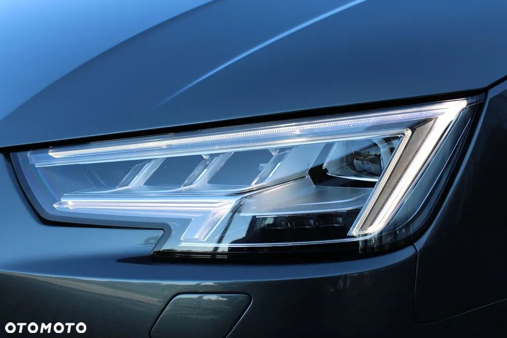 Audi A4 Avant 40 TFSI Sport - 20