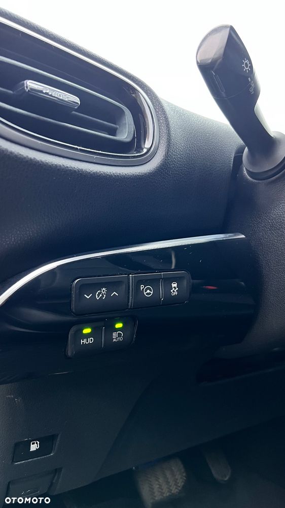 Toyota Prius 1.8 Hybrid Prestige - 18